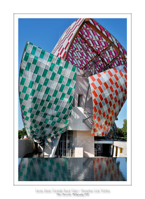 Fondation Louis Vuitton colorized by Daniel Buren 24