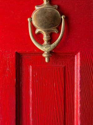 Knocker On A Red Door DSCF12073-5