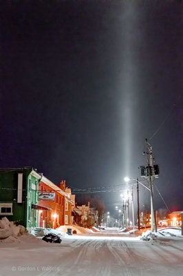 Winter Night Light Pillar P1020381-3