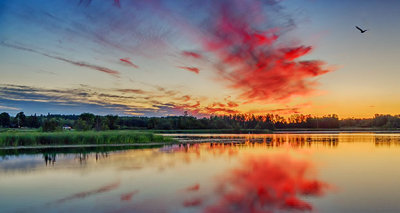 Red Cloud At Sunrise P1090152-4