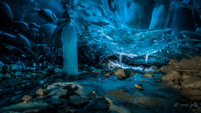 ice cave 2013--2.jpg