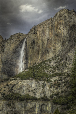 Upper Yosemite falls-.jpg