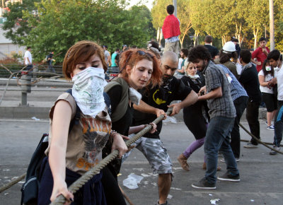 Gezi Women.jpg