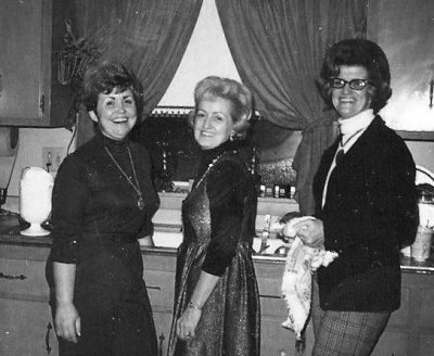 L-to-R: Katie (Hall) Ortberg, Betty (Gray) Hall, Becky (Hall) Brauer