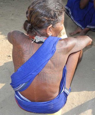 Baiga lady with tattoos