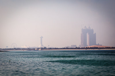 161230 Abu Dhabi Corniche - 030-Edit-Edit.jpg
