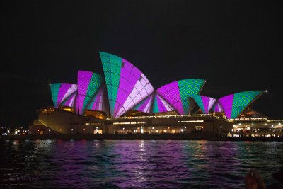 Vivid 2016 (Handheld from a ferry)