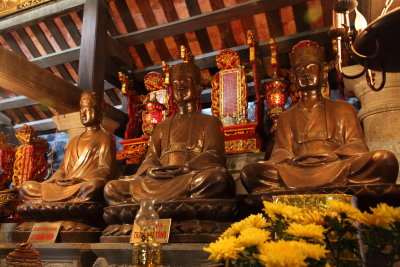 Autel du temple de Thai Vy