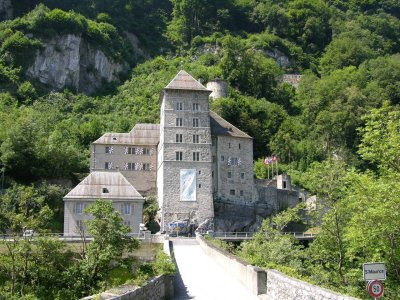 Le chteau de Saint-Maurice / Saint-Maurice castle