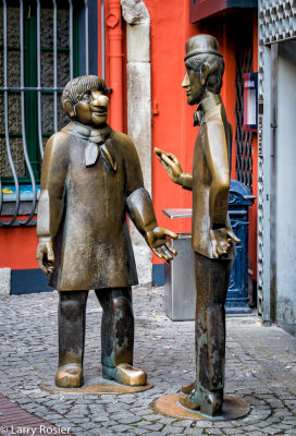 Tunnes and Schal Statues, Cologne