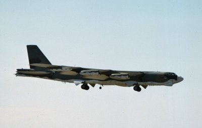 2 00020 B52G 1977.jpg