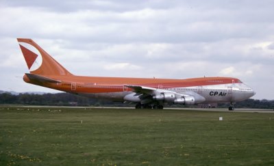 LGW JUN81 CP B747.jpg