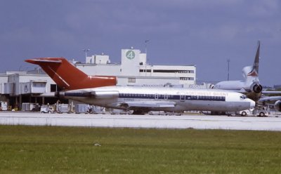 MIA APR82 NW B727.jpg