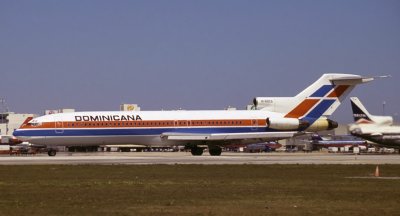 MIA APR92 DOMINICANA B727.jpg