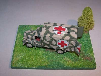 Opel Blitz ambulance.jpg