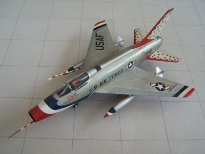 F-100 Super Sabre_Thunderbirds.jpg