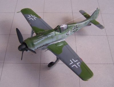 Focke-Wulf FW-190 D9(3).jpg