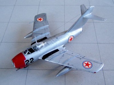 Mikoyan-Gurevitch MiG-15.jpg