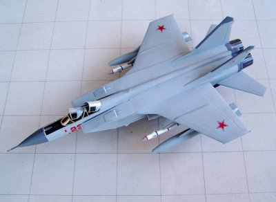 Mikoyan-Gurevitch MiG-31.jpg