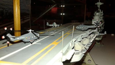 Porte-avions Clémenceau (1/400)