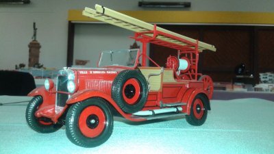 Citroen C 4 (1/24)