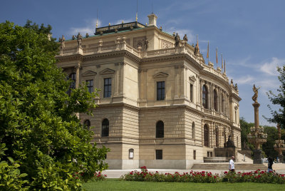 The National Theatre - Nrodn divadlo