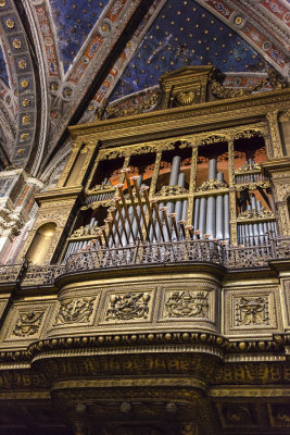 Organ in the Siena Duomo