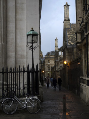Alley behind Caius college