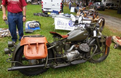 antique motorcycle show 5-21-16 8.JPG