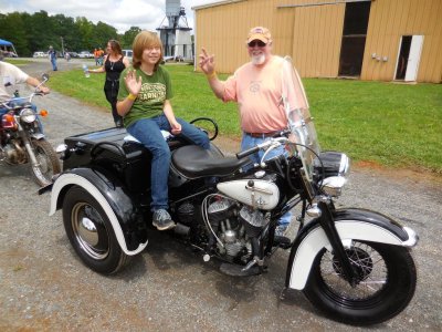 antique motorcycle show 5-21-16 14.JPG