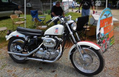 antique motorcycle show 5-21-16 57.JPG