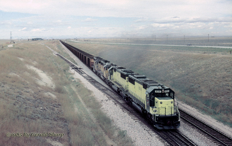 cnw8016_south_of_bill_wy.jpg