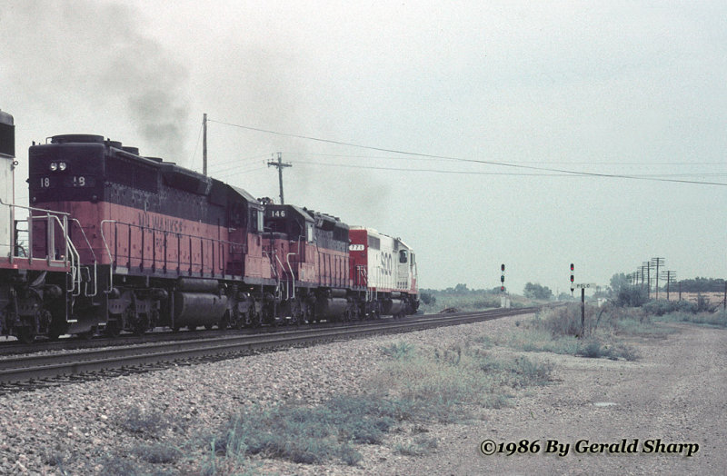 Soo771_east_at_polo_jct_mo.jpg