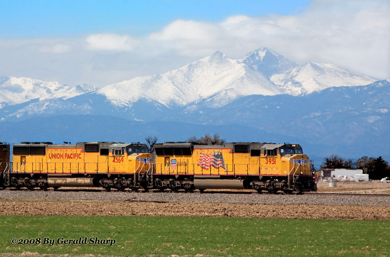 up3951north_at_south_lasalle_2.jpg