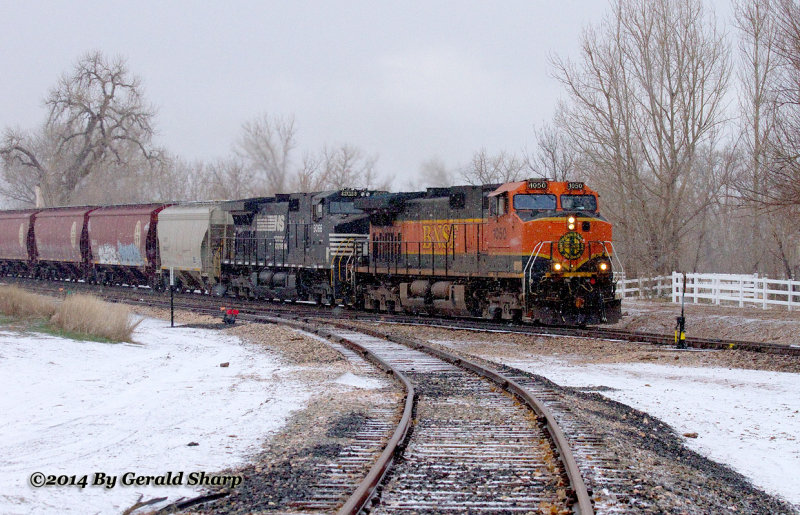 BNSF 1050 North At NSS Highland, CO