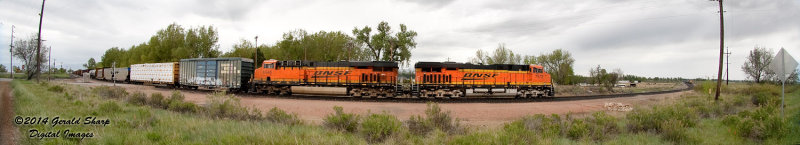 bnsf7572_north_dengrf_at_ssw_longs_peak_co_panoramic.jpg