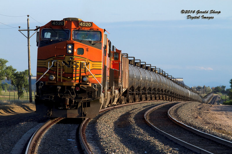 BNSF 4520 North At Longs Peak Siding, CO