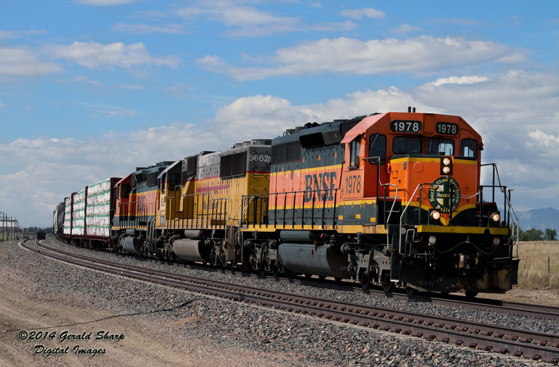 bnsf1978_north_at_nss_longs_peak.jpg