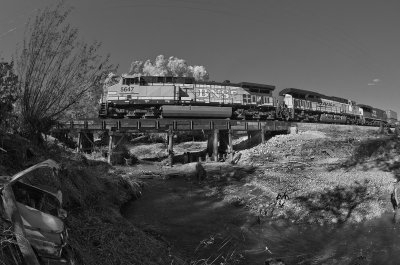 BNSF 5647 South TACOMA At Lefthand Creek, CO