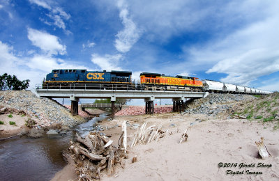 CSX 565 North At The Little Thompson Creek, CO