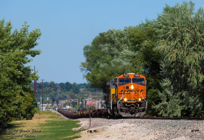 BNSF 7365 South At South Longmont, CO.jpg