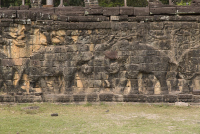 _3173 Angkor Thom Terrasses des lphants.jpg