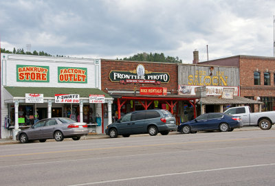 custer -Another town store