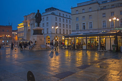 PIAZZA  GARIBALDI