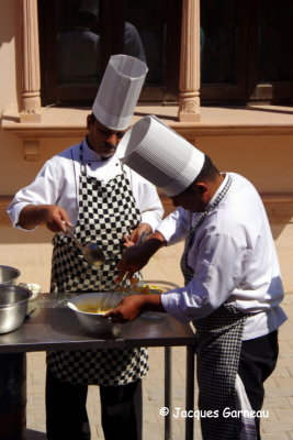 Démonstration de cuisine traditionnelle, Gumanpura, Rajasthan_IMGP6177.JPG