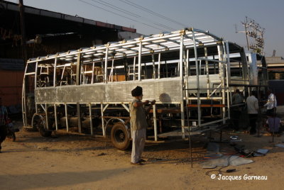 Fabrication artisanale d'autocars, Jaipur, Rajasthan_IMGP7240.JPG