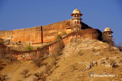 Fort Jaigarh (vu du Fort d'Amber), Jaipur, Rajasthan_IMGP7426.JPG