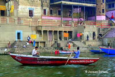 Sur le Gange, Varanasi (Bnars), tat de l'Uttar Pradesh_IMGP8512.JPG