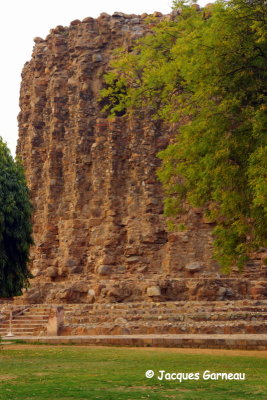Alai Minar, Site du complexe du Qutb Minar et de ses monuments, Delhi_IMGP8686.JPG