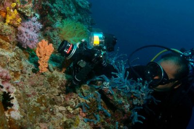 Albert with frogfish.JPG